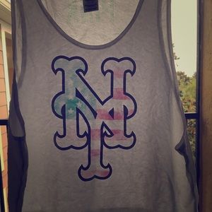 PINK VS Mets tank